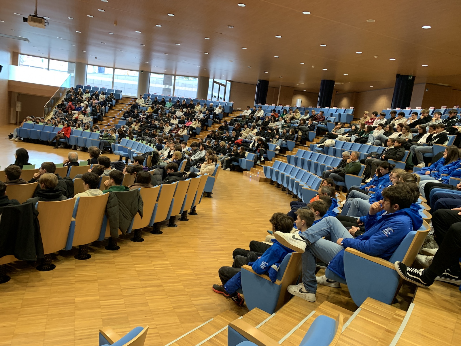 20221207 ConvegnoEYOF2