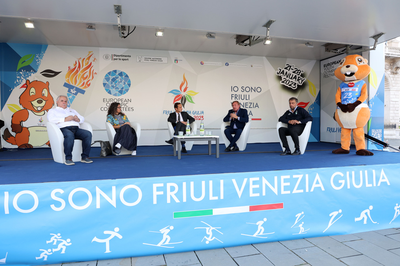 EYOF Trieste presentazione mascotte Kugy 0674