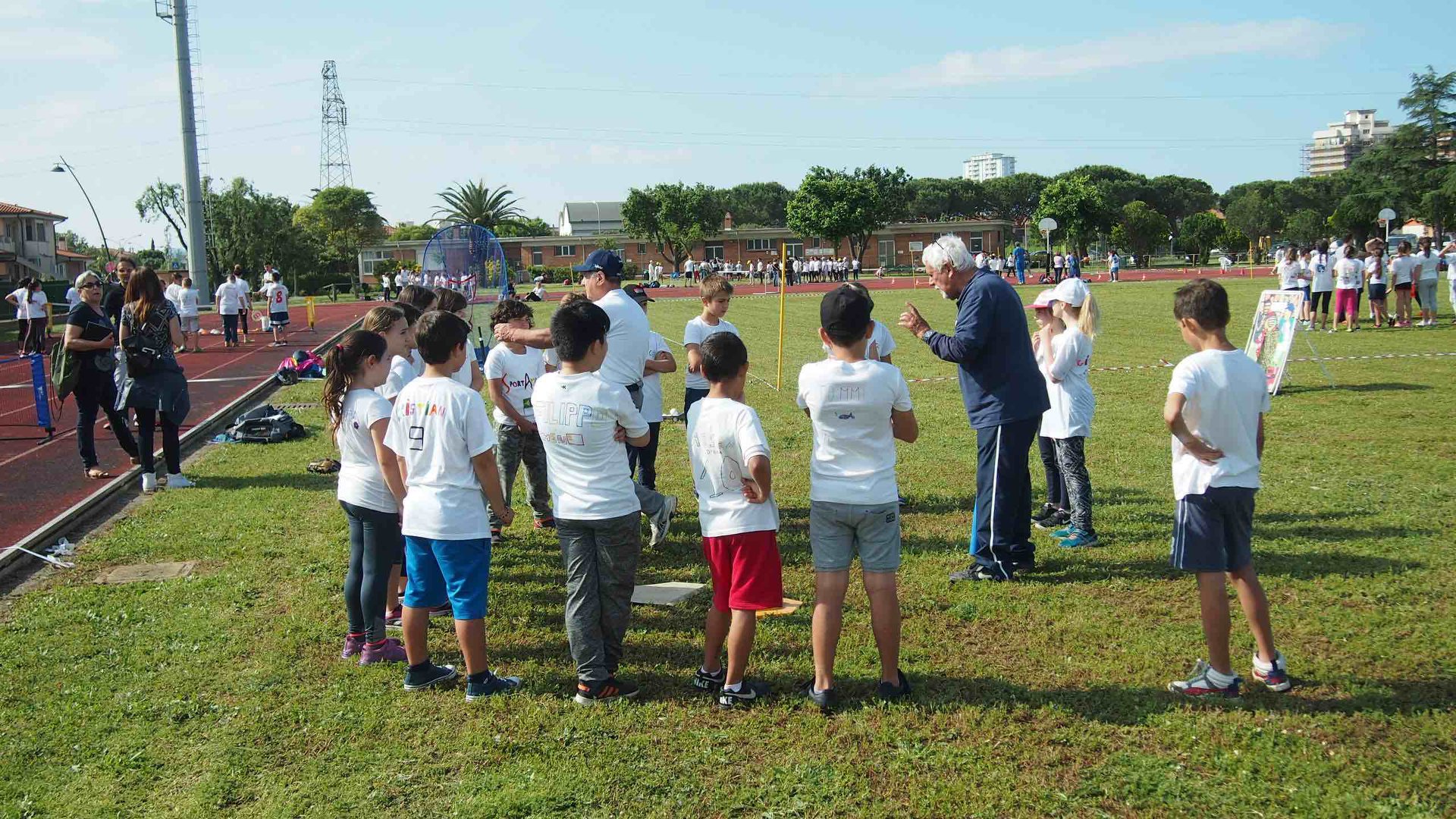 FESTA FINALE FOLLONICA 1.jpg