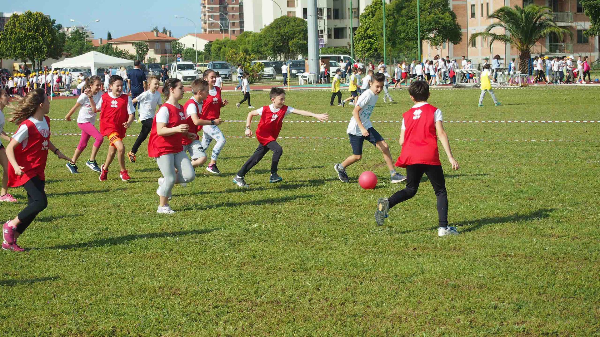 FESTA FINALE FOLLONICA 2.jpg